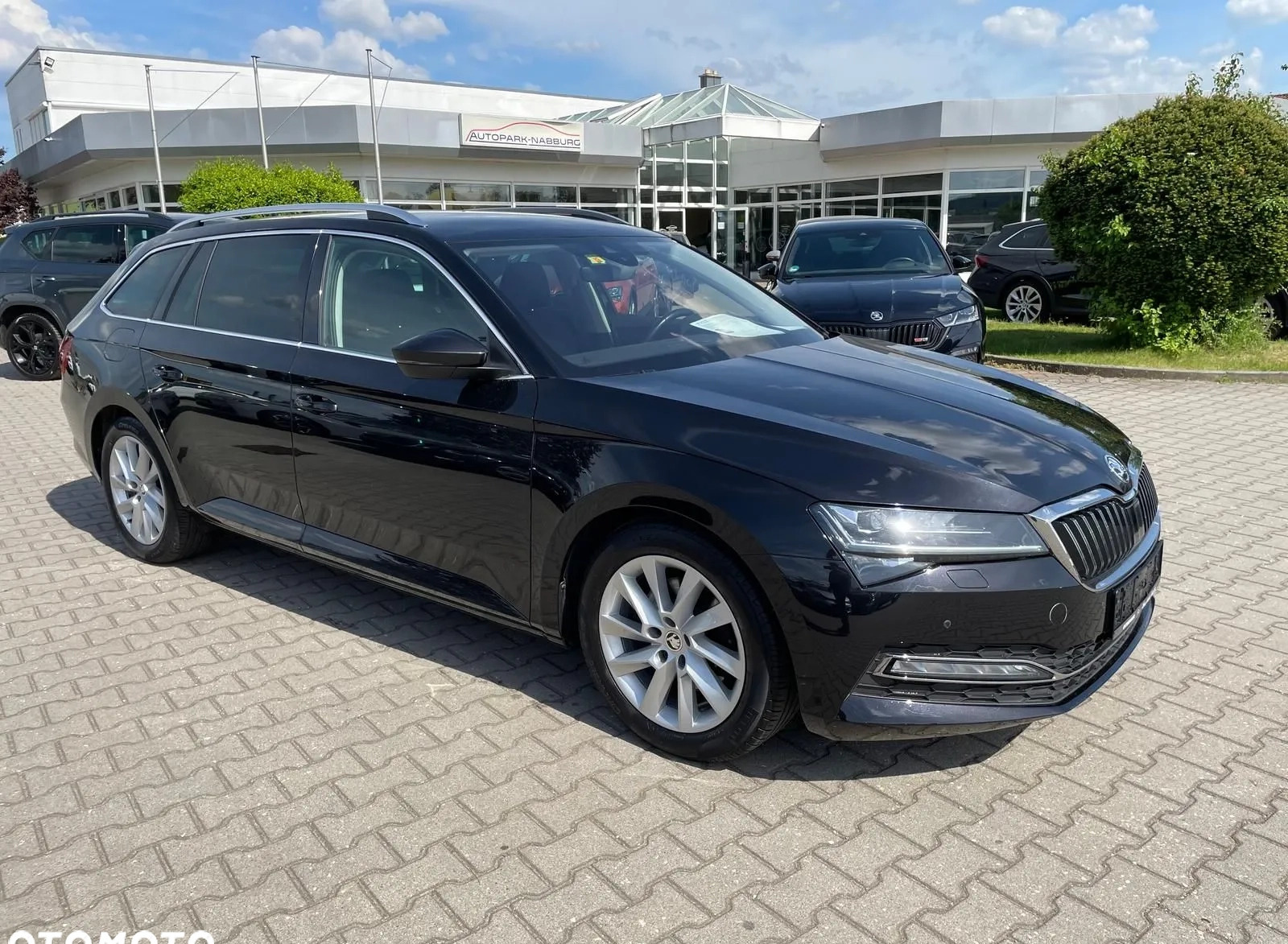Skoda Superb cena 89800 przebieg: 239500, rok produkcji 2020 z Kudowa-Zdrój małe 67